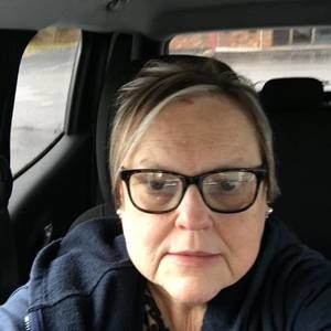 Meet your Posher, Bobbie